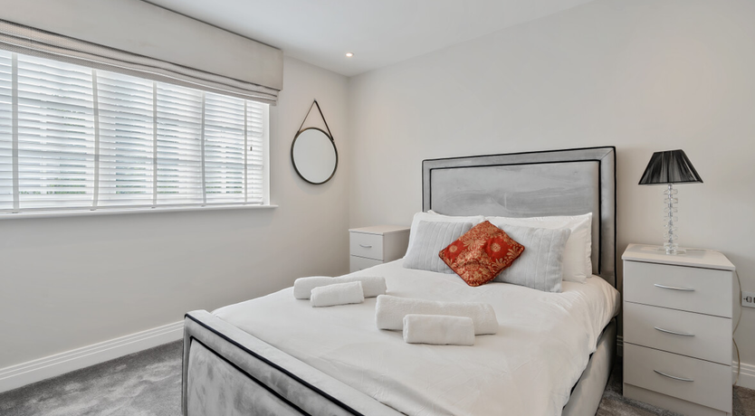 Photo of The Lily Rose