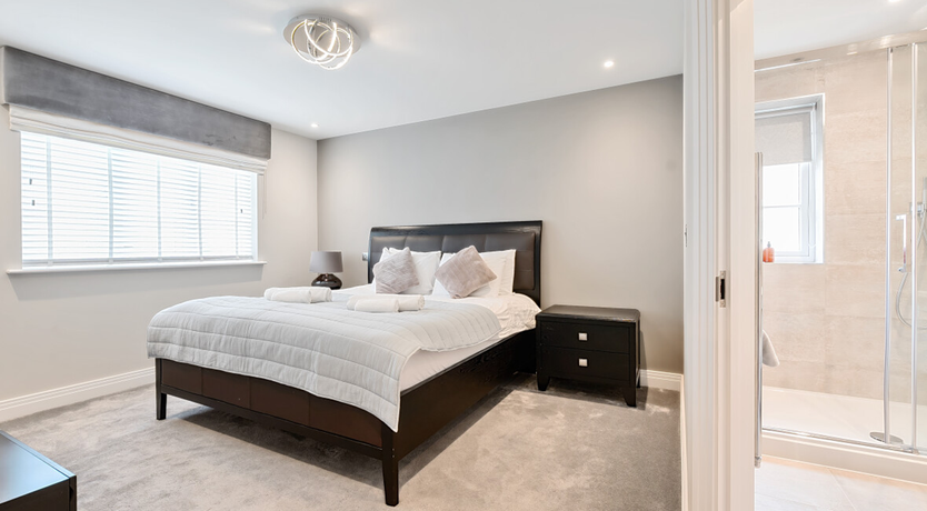 Photo of The Lily Rose