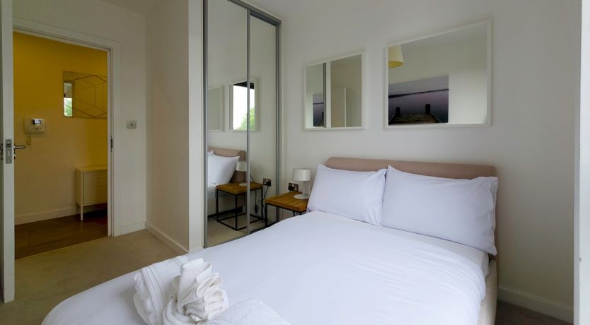 Photo of The East London Light