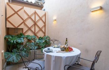 The Bruna Holiday Home