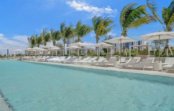 Miami Symphony Holiday Home