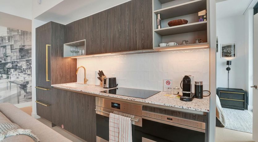 Photo of Golden Crown