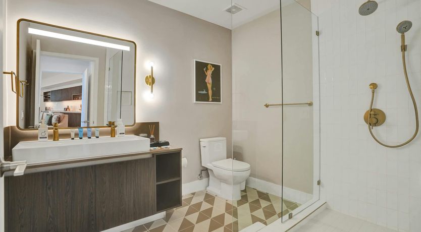 Photo of Golden Crown