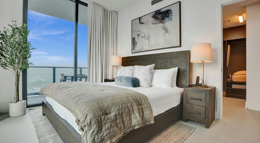 Photo of Golden Crown