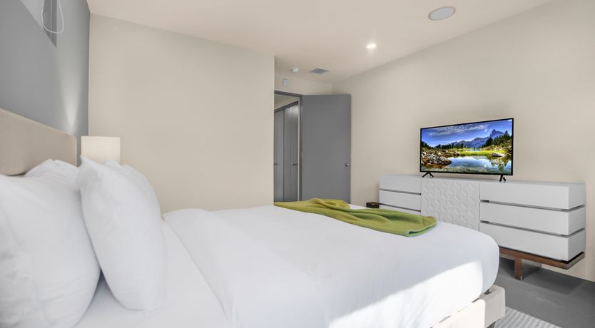 Photo of LA Reflections