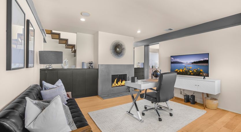 Photo of LA Reflections