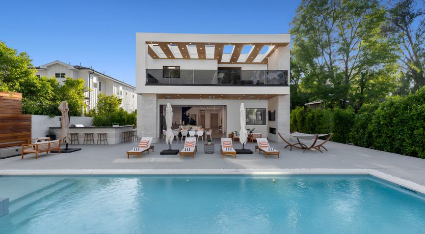 Photo of The Dolce Vita