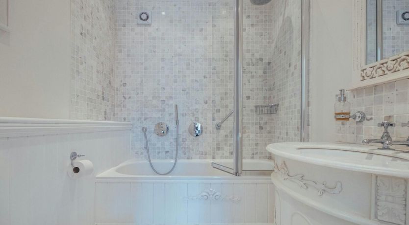 Photo of Street & Sea Vistas