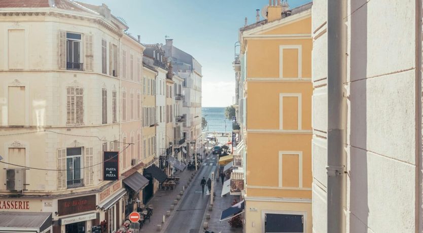 Photo of Street & Sea Vistas