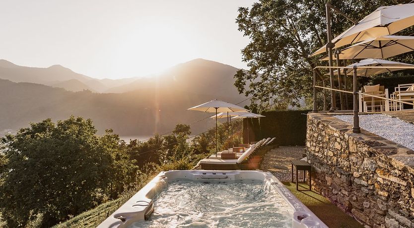 Photo of Romance in Lake Orta