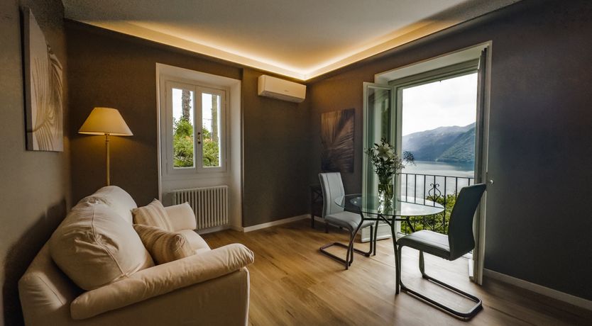 Photo of Romance in Lake Orta