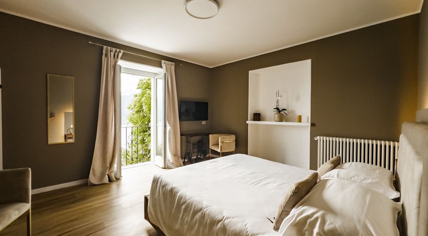 Photo of Romance in Lake Orta