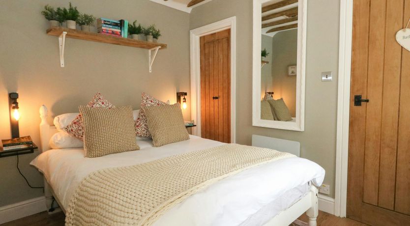 Photo of Picturesque Cottage