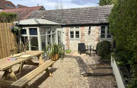 Photo of picturesque-cottage