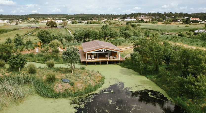 Photo of Spring Lake