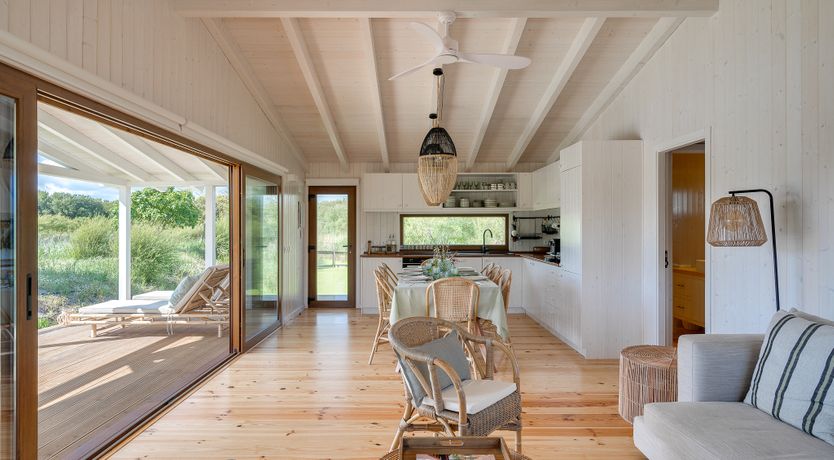 Photo of Spring Lake