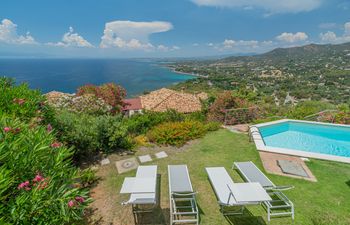 Sardinia Shores Holiday Home