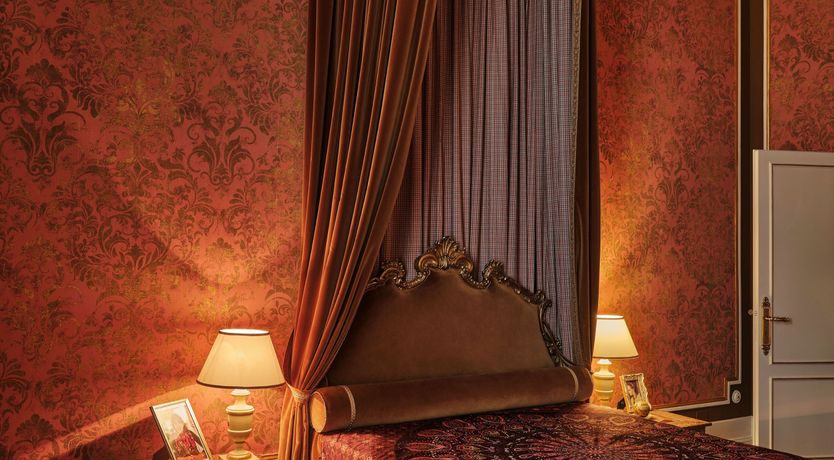 Photo of Refined Residence