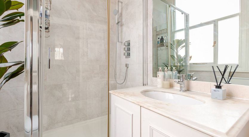 Photo of Victoria Charm