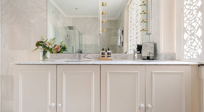 Photo of Victoria Charm