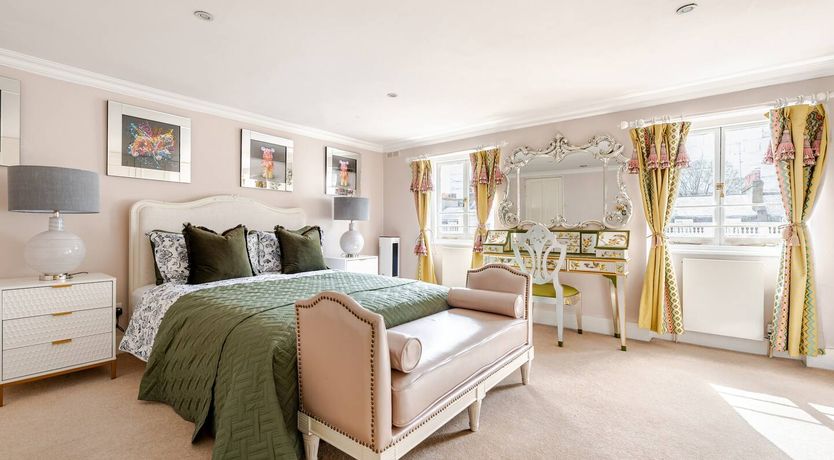 Photo of Victoria Charm