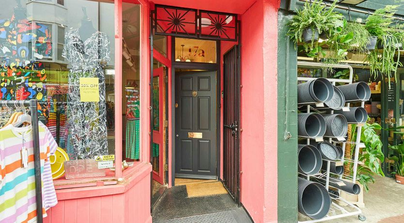 Photo of Jewel & Quiet