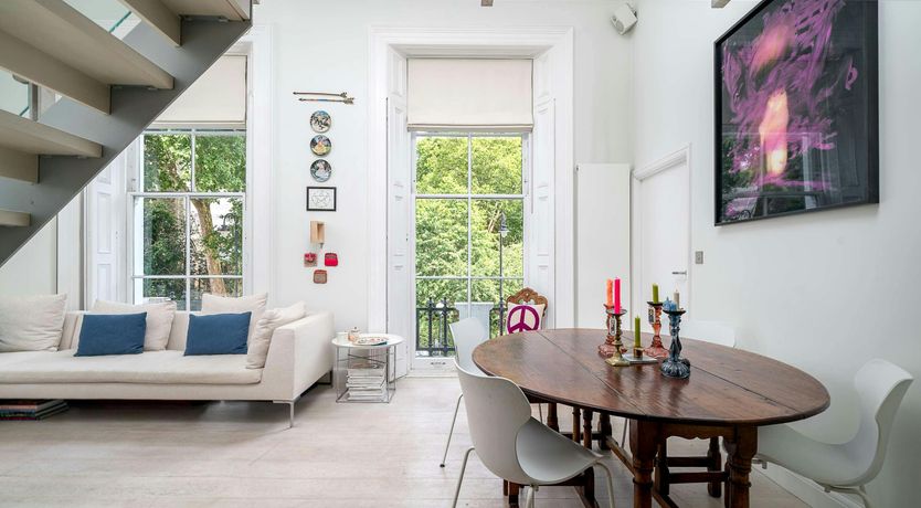 Photo of Earl's Light