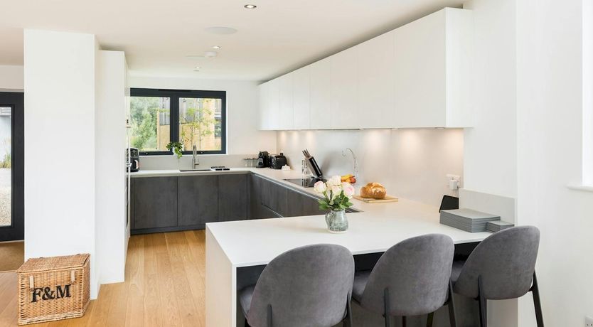 Photo of The Regal Town