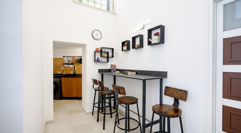 Photo of Stylish Arch