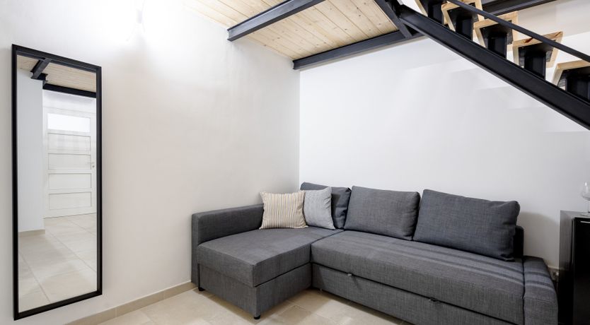 Photo of Stylish Arch