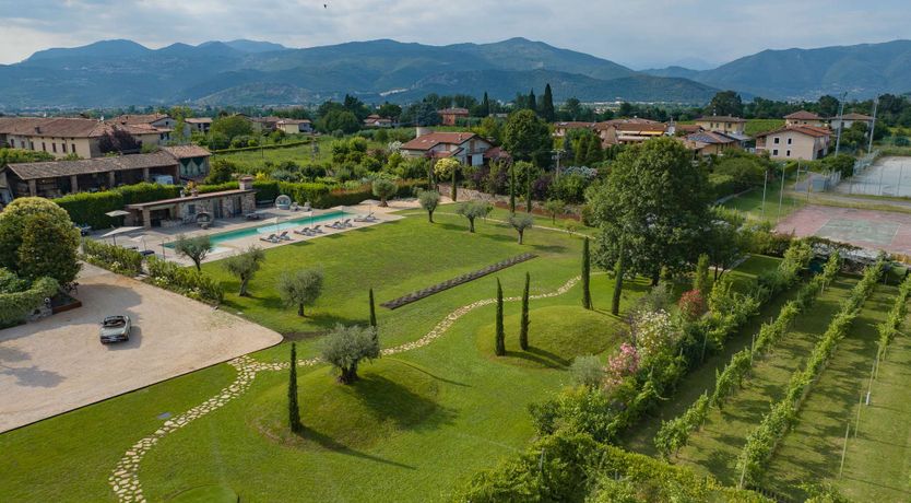 Photo of Vineyard Bliss