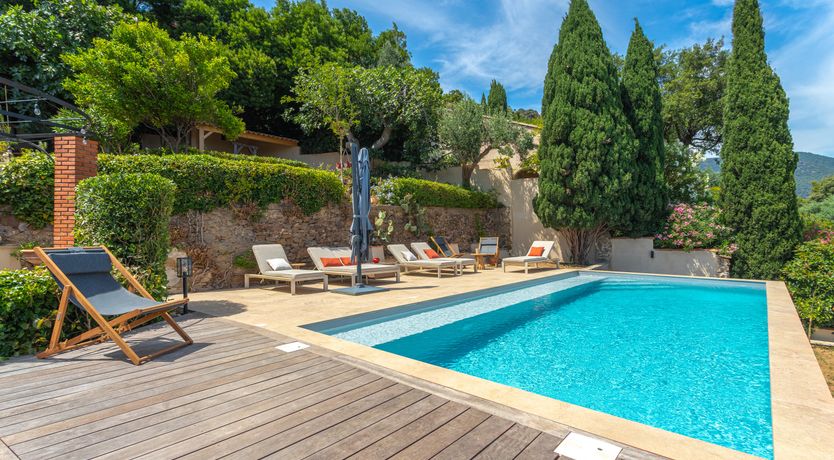 Photo of Coastal Garden