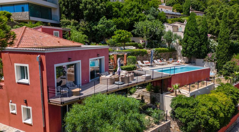 Photo of Coastal Garden