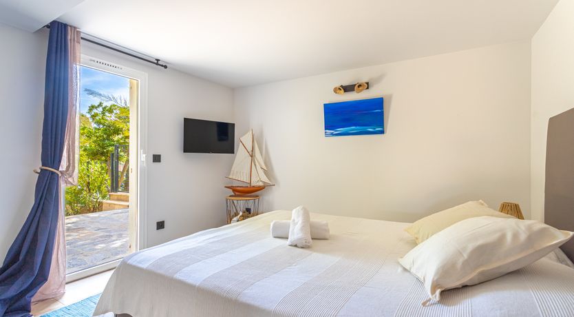 Photo of Coastal Garden