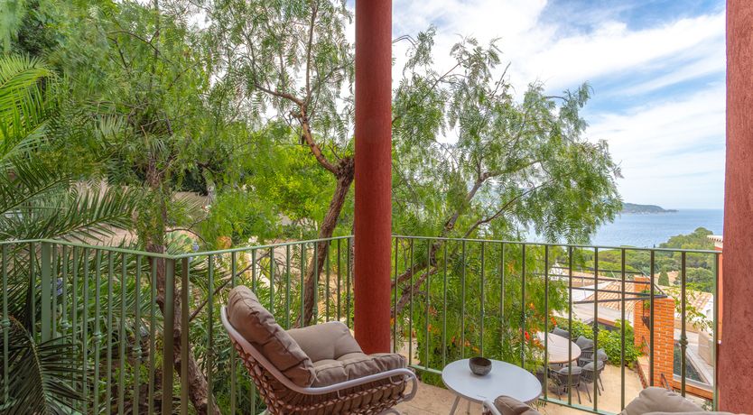 Photo of Coastal Garden