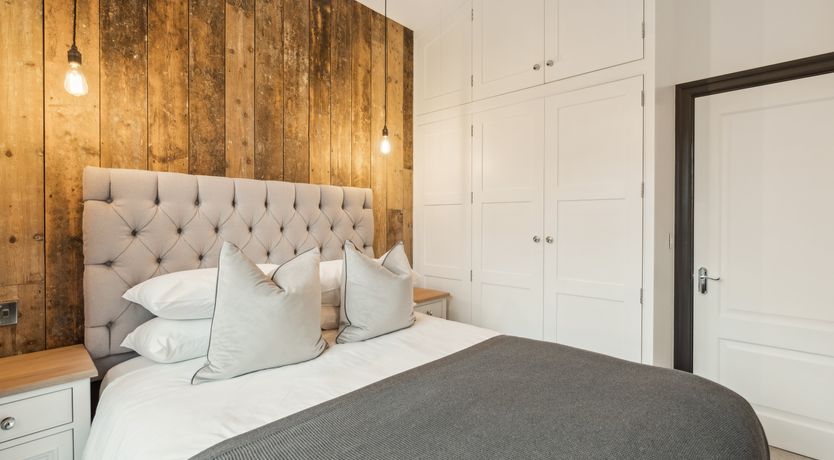 Photo of The Chapel Light