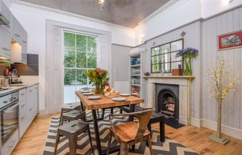 Camden Art House Holiday Home