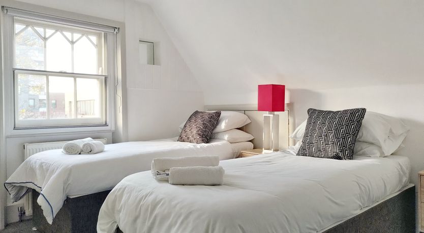 Photo of Camden Art House