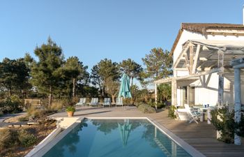 Love Serenade Holiday Home