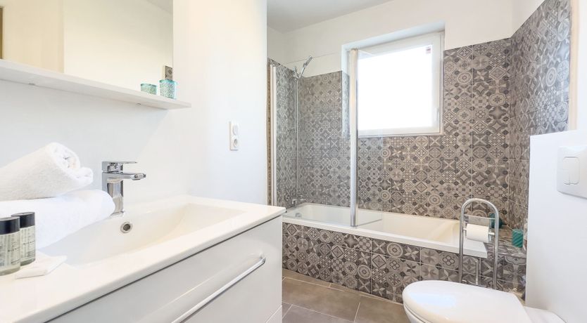 Photo of A Touch of Champagne