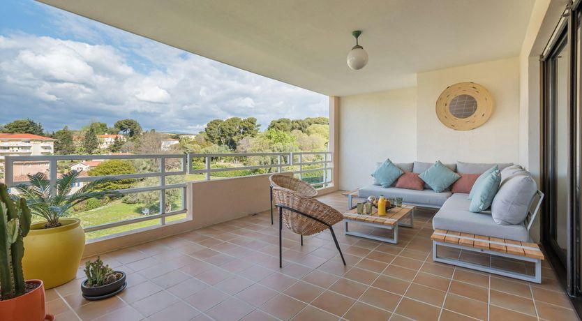 Photo of The Riviera Still