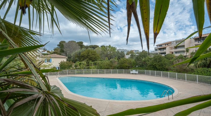 Photo of The Riviera Still