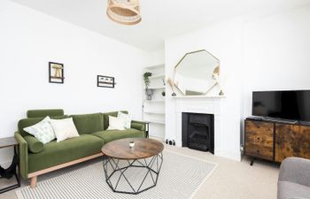 Hove Hideaway Holiday Home