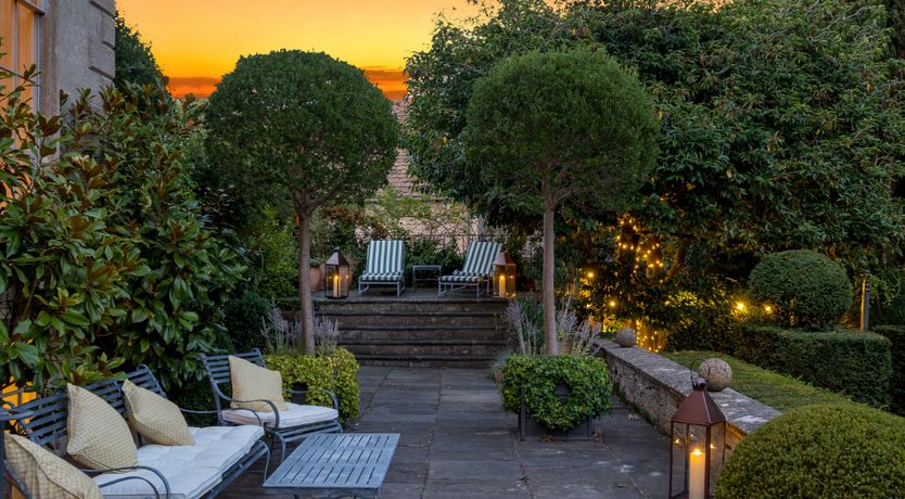 Photo of Stone Manor