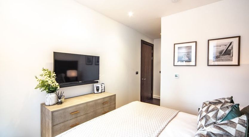 Photo of Sweet Thames Flow