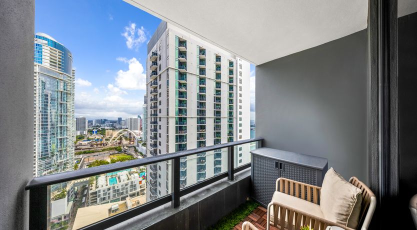 Photo of Bayside Buzz