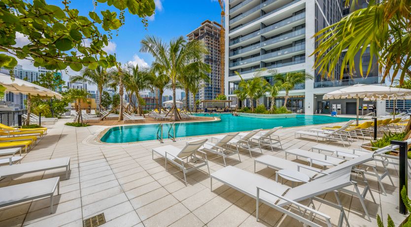 Photo of Bayside Buzz