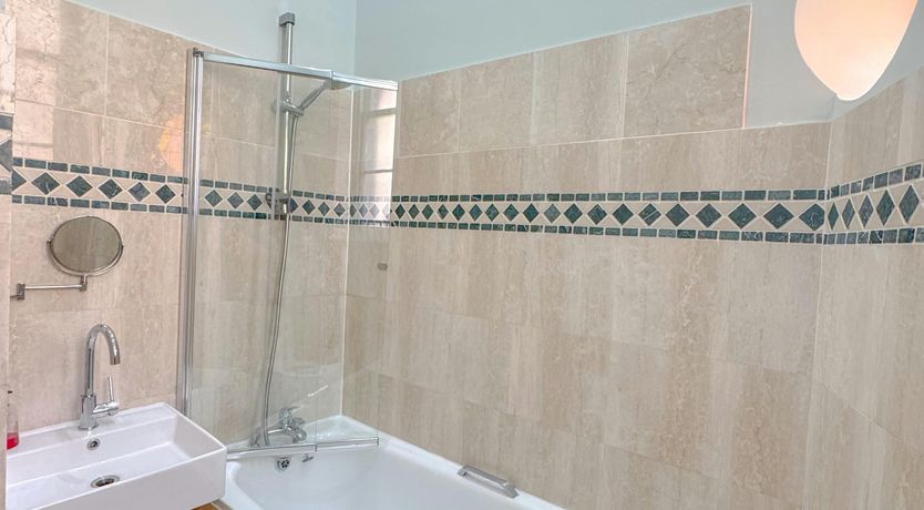 Photo of The Regent's Rose