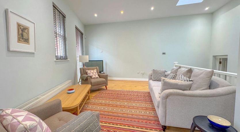 Photo of The Regent's Rose