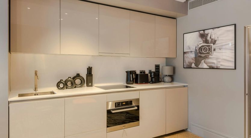 Photo of Love of the City